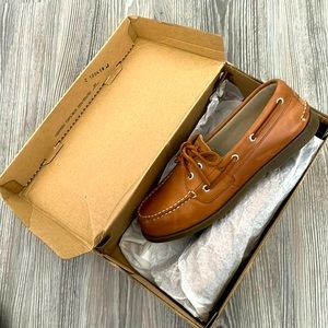NIB Sperry Conway Boat Sahara sz 7.5M